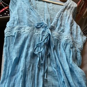 Unlabelled swim cover up